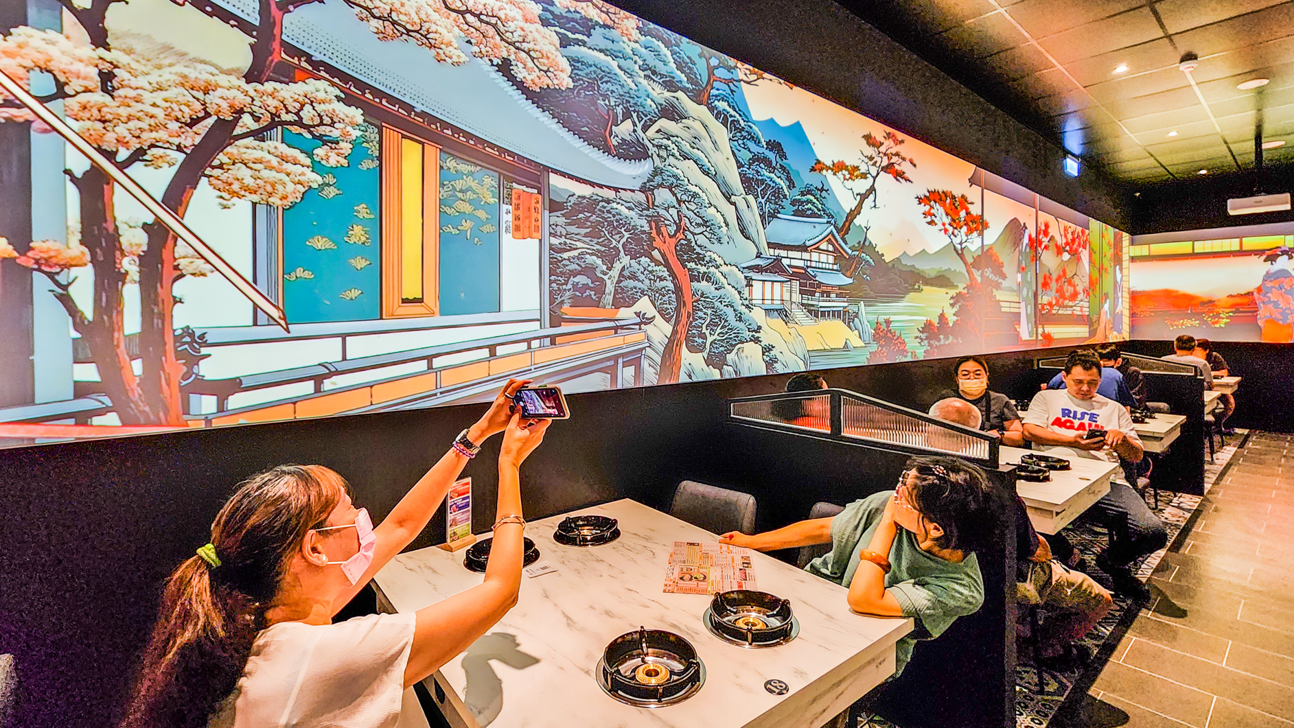 室內沉浸式投影展演 — 6